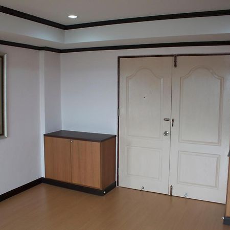 Cordial Serviced Apartment Хуа Хин Екстериор снимка